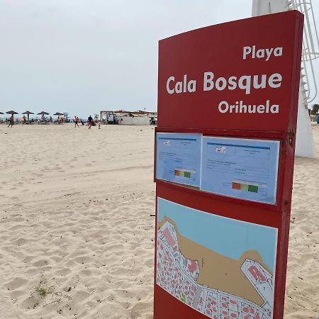 Orihuela Costa 2-Bedroom 1-Bath Renovated Vacation Rental On La Zenia Beach Kültér fotó